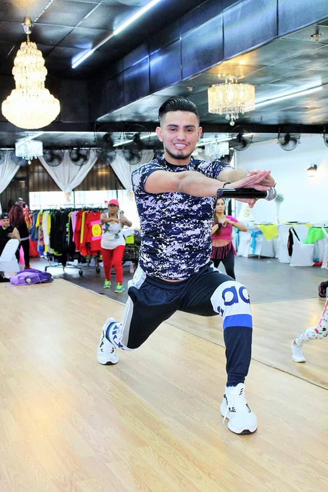 Zumba - Ezcandalo Fitness